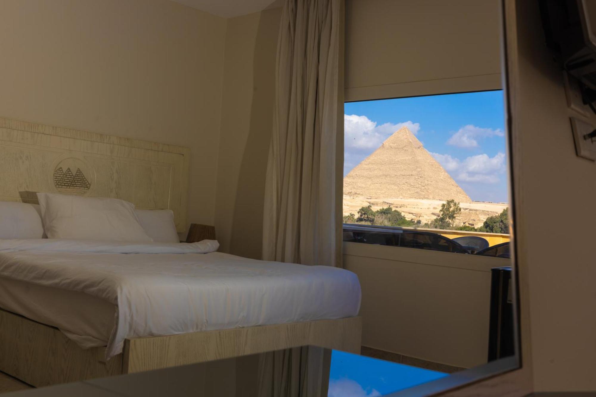 Pyramids Land Palace Kafret el-Gabal المظهر الخارجي الصورة