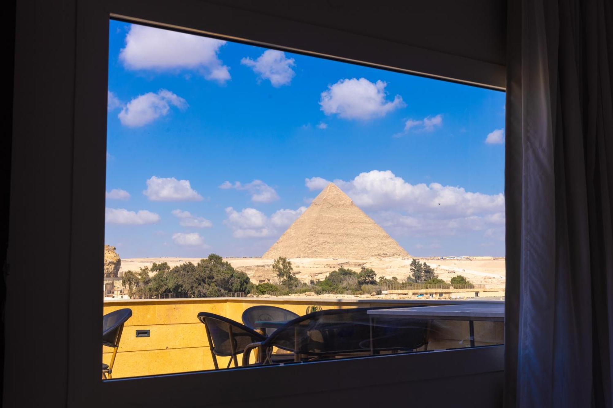 Pyramids Land Palace Kafret el-Gabal المظهر الخارجي الصورة